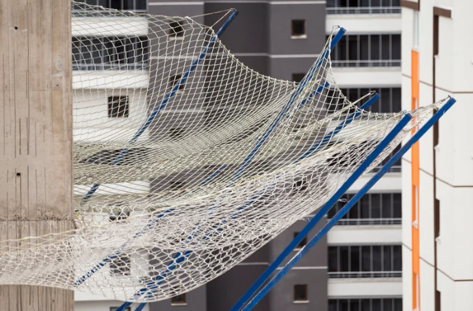 Empresa de instalación de redes de seguridad en obras y reformas en A Coruña y alrededores